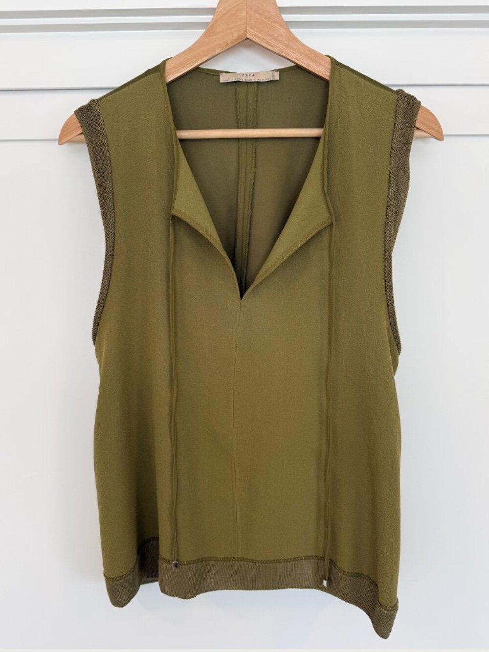 Zara Olive Sleeveless Drape Top - Medium